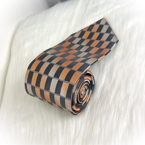 💕Very Handsome Pierre Cardin Mens Necktie💕 - Picture 10 of 11